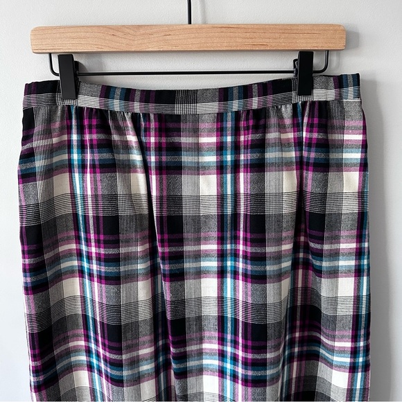 Pendleton Vintage 100% Pure Virgin Wool Plaid Pleated Skirt Sz 12 Purple/Black - Picture 9 of 14